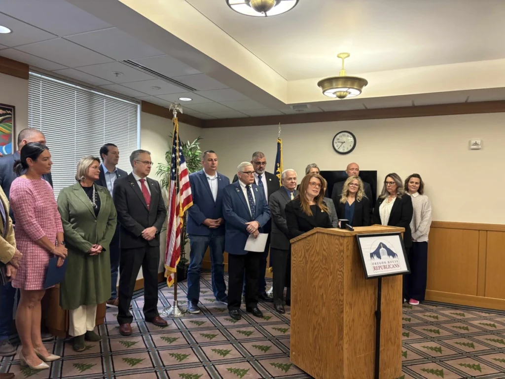 House Republican Leader Christine Drazan, flanked by members of the Republican caucus, laid out their priorities in a press conference on Thursday. (Photo by Julia Shumway/Oregon Capital Chronicle)